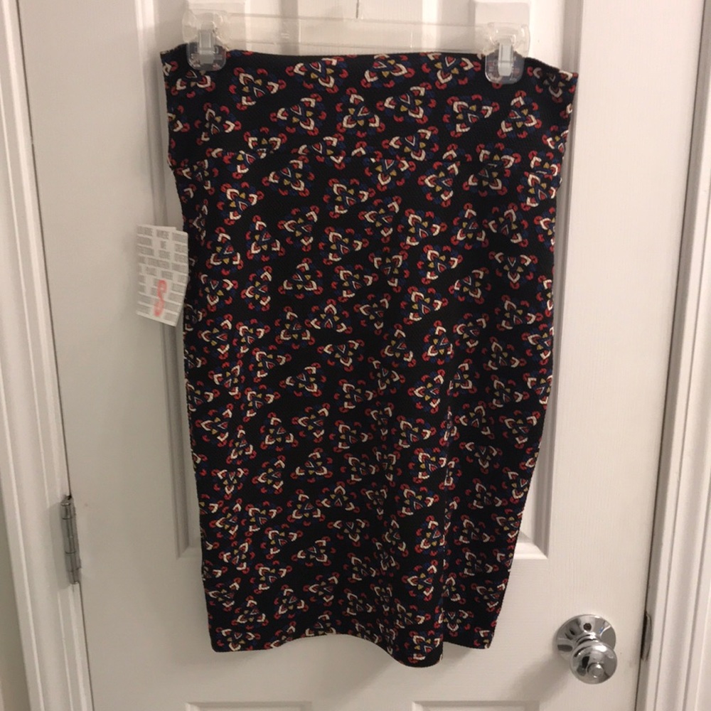 Lularoe Cassie skirt NWT